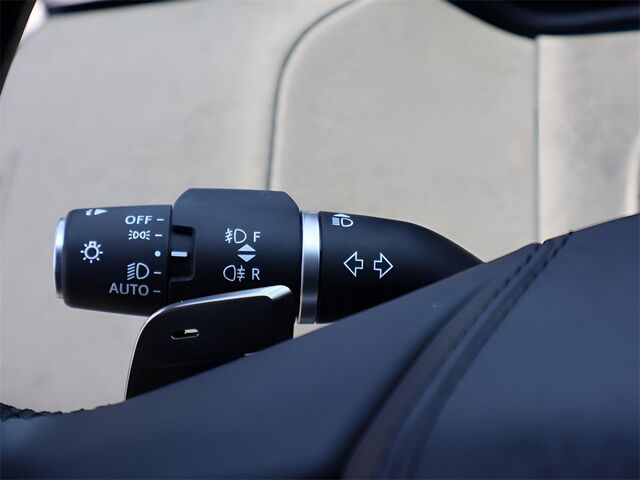 2024 Land Rover Range Rover Velar Dynamic SE Oshkosh WI