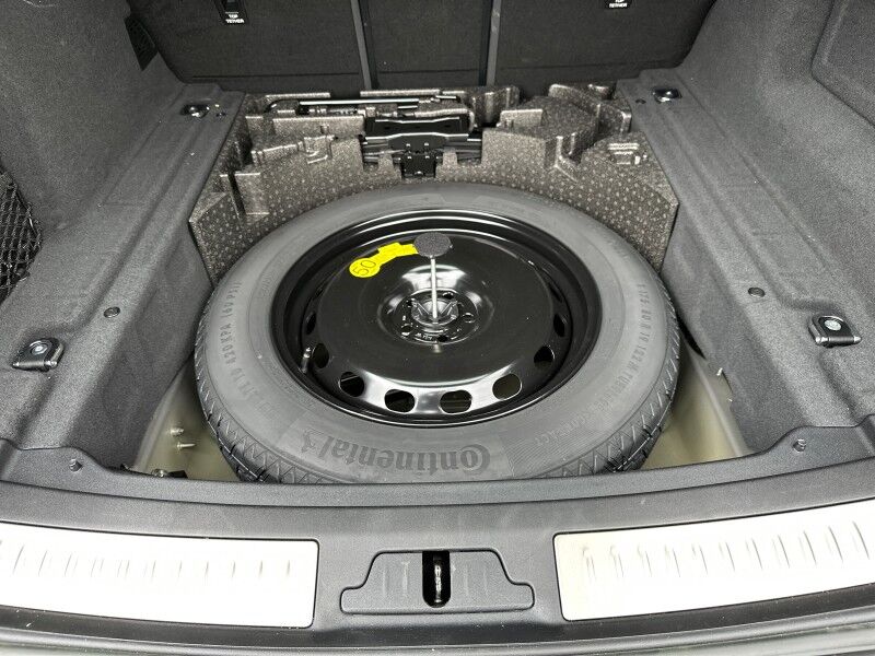 2024 Land Rover Range Rover Velar P250 Dynamic SE AWD Arlington VA