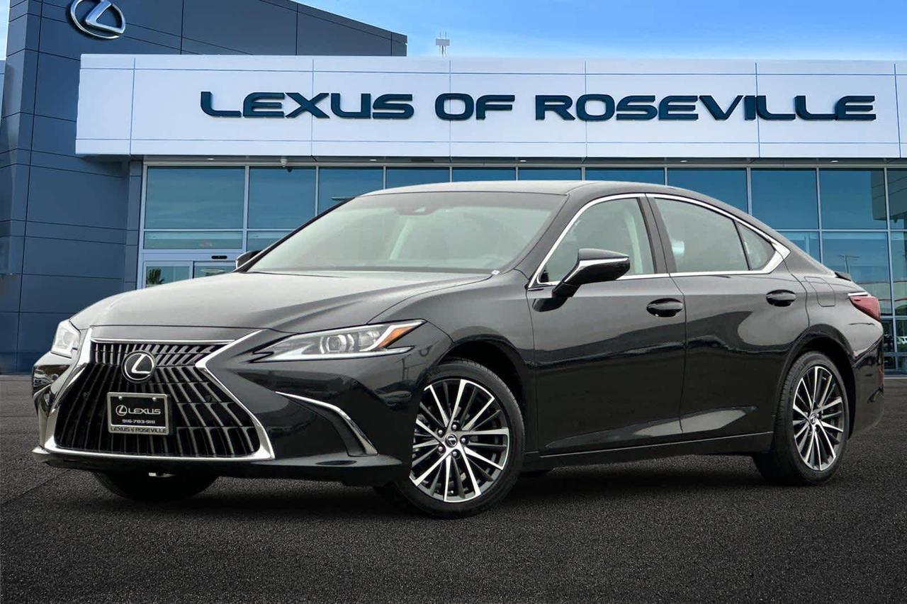 2024 Lexus ES