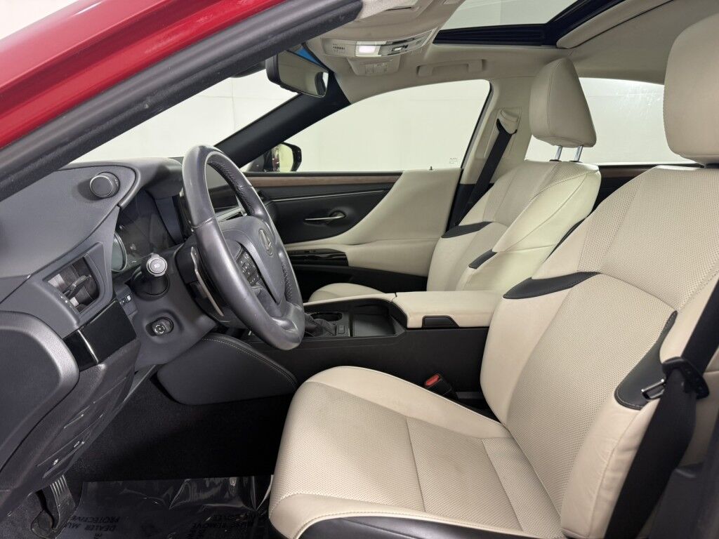 2024 Lexus ES 250 AWD Maumee OH