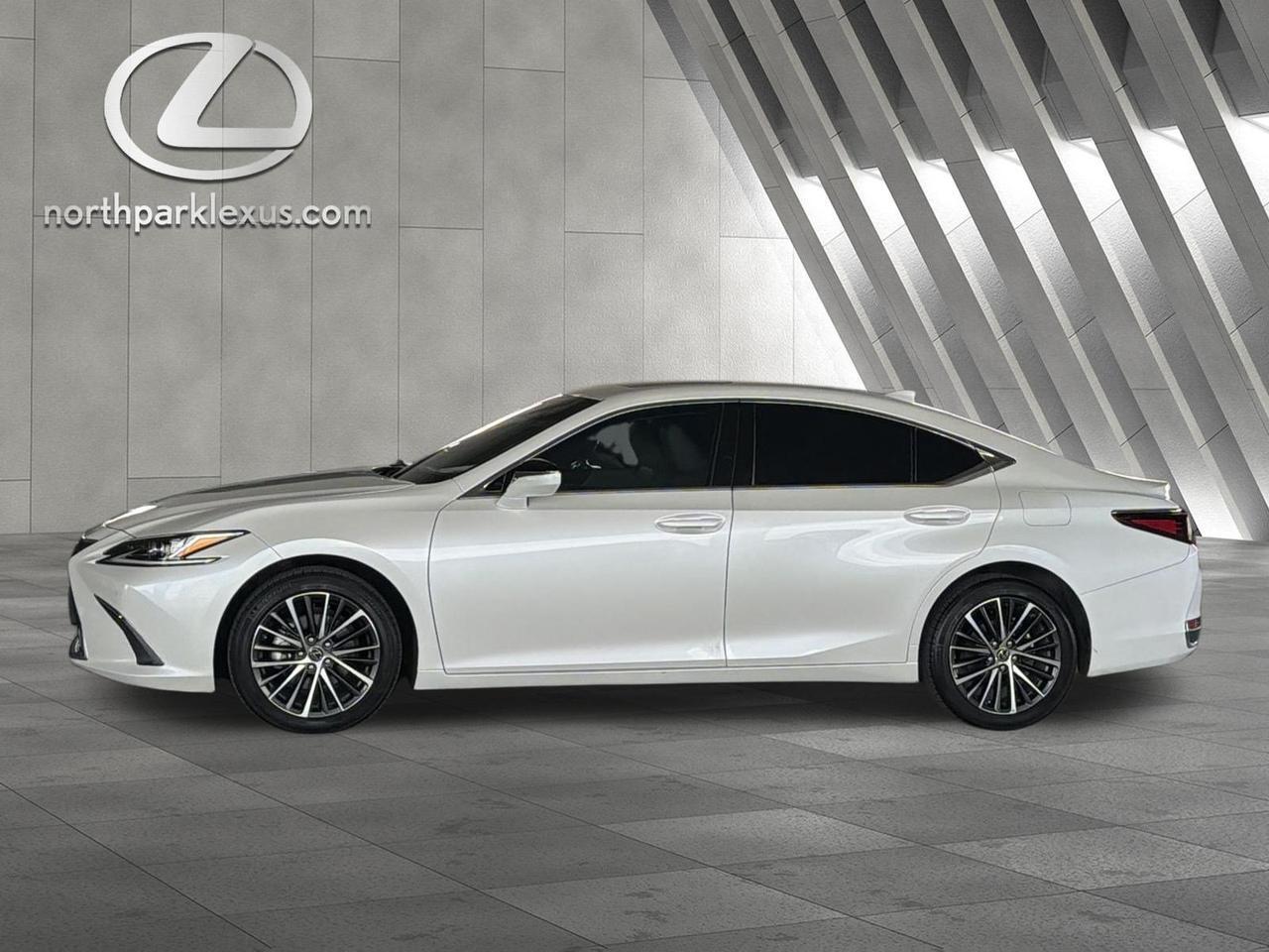 2024 Lexus ES 250