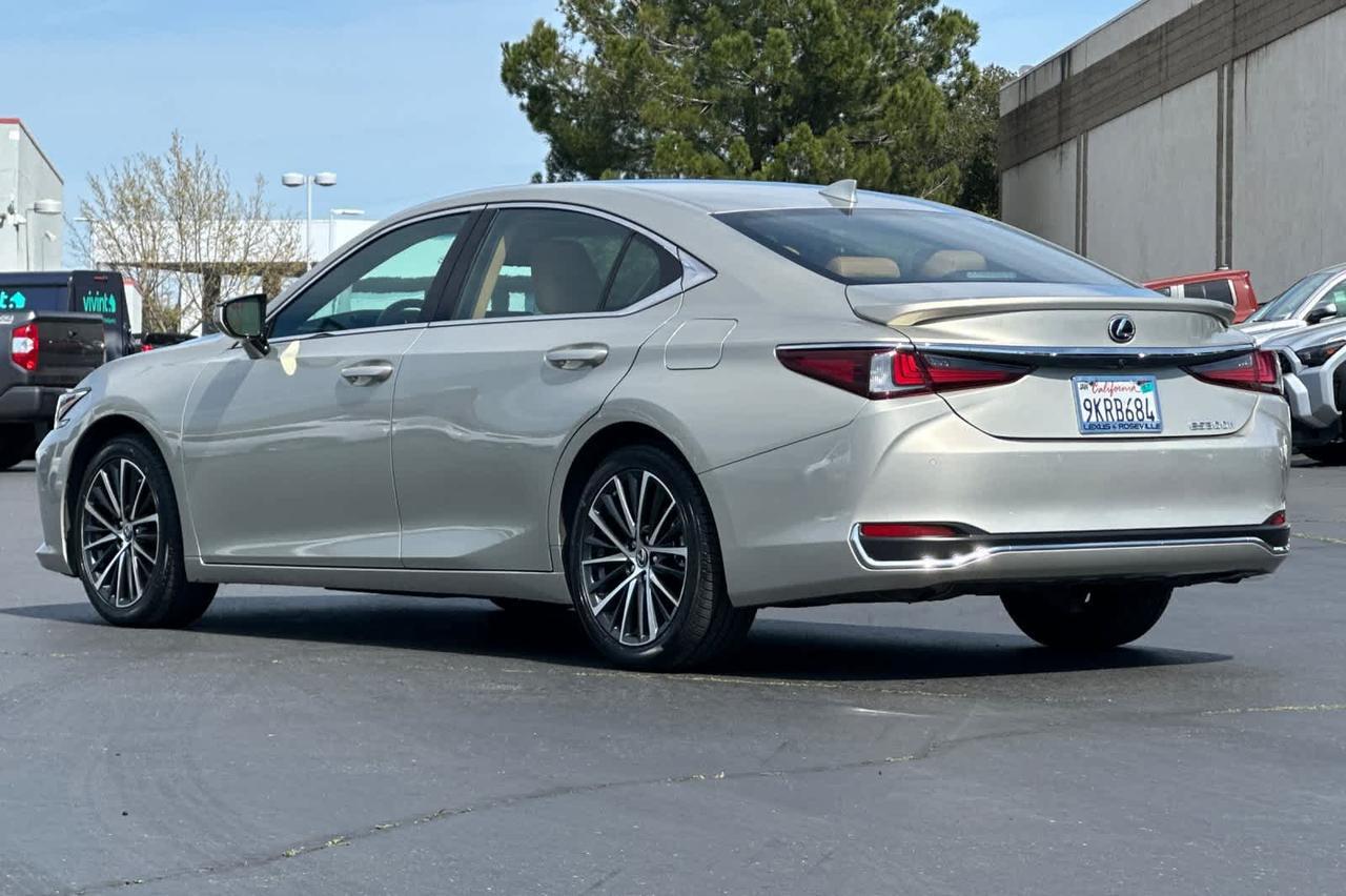 2024 Lexus ES 300h Roseville CA