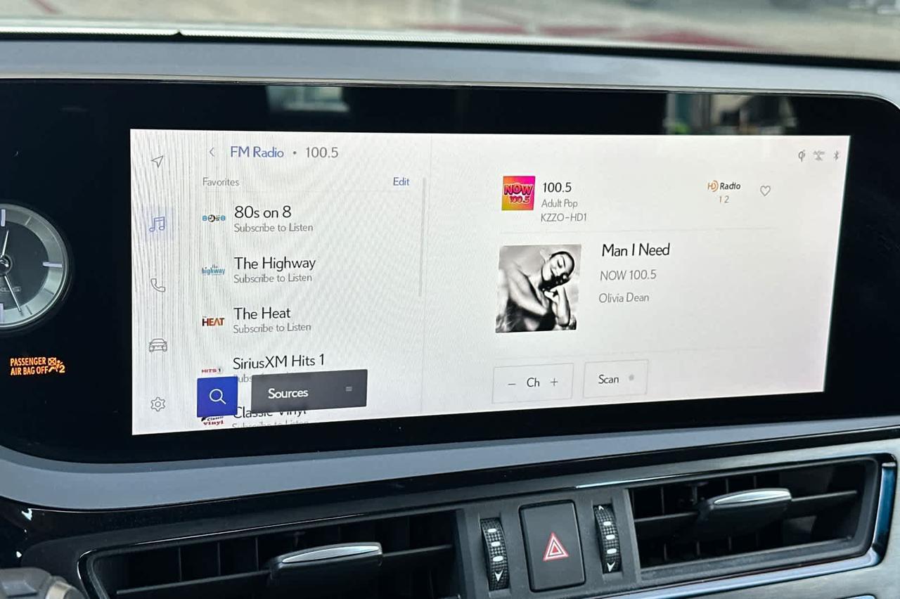 2024 Lexus ES 300h Roseville CA