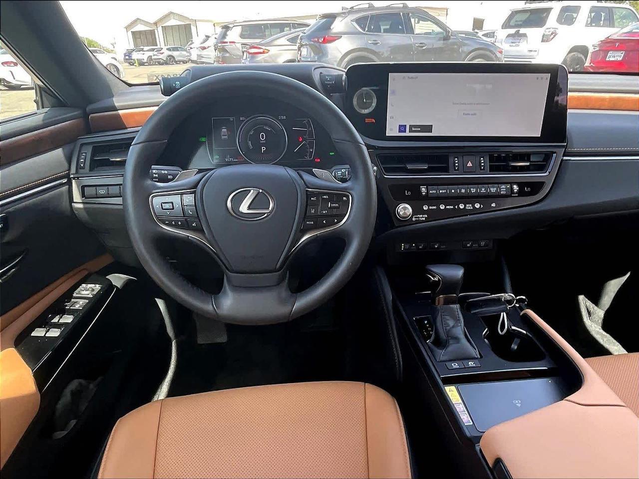 2024 Lexus ES 300h Roseville CA