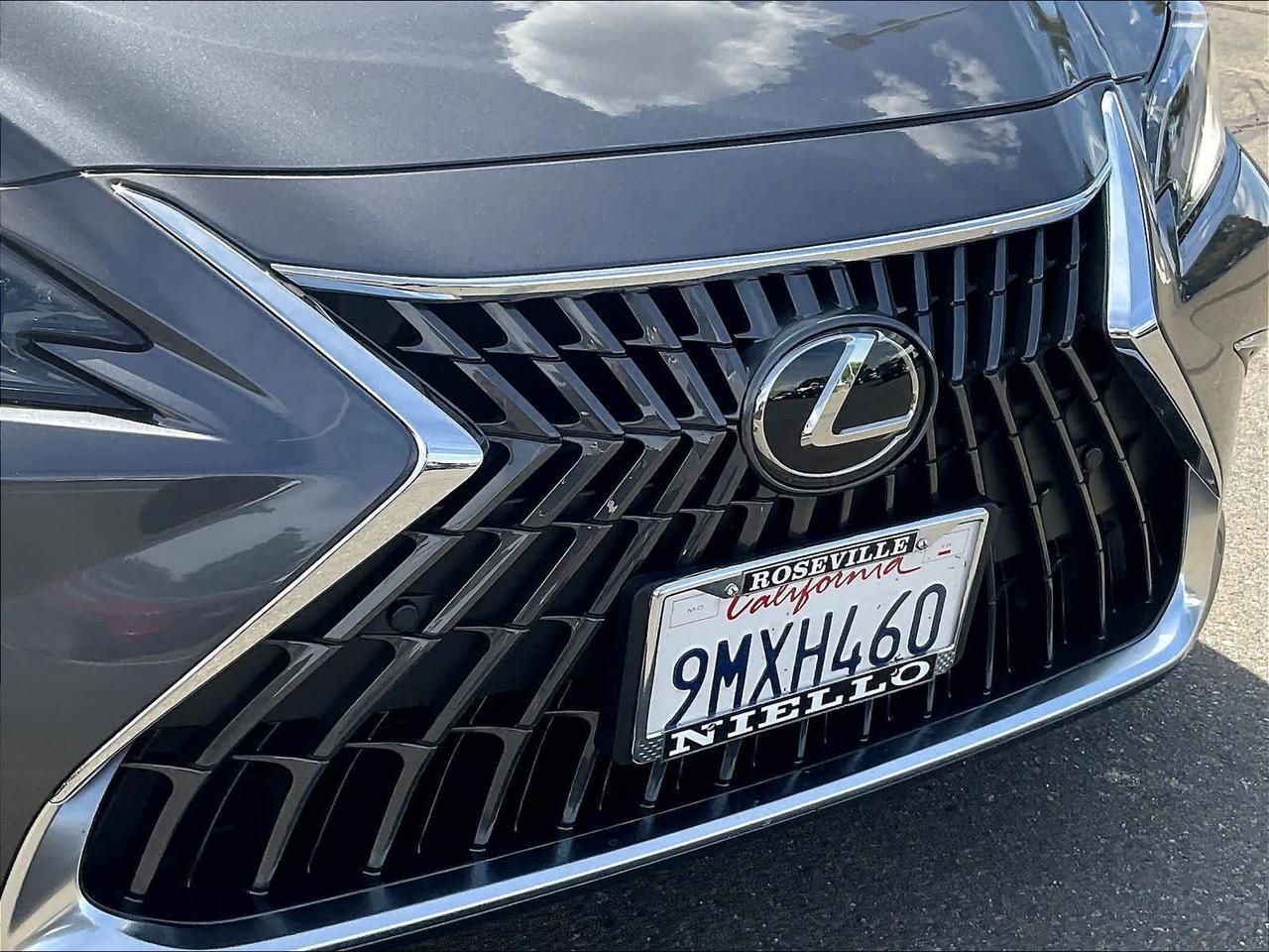 2024 Lexus ES 300h Roseville CA