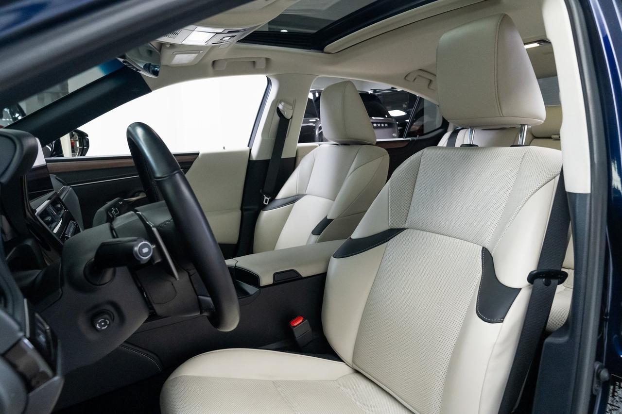 2024 Lexus ES 300h F SPORT Design 1 Owner Vented Seats Moonroof Portland OR