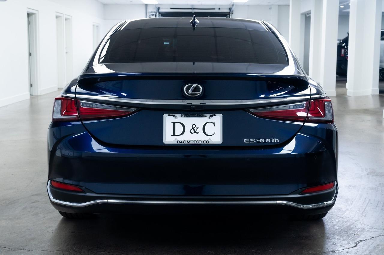 2024 Lexus ES 300h F SPORT Design 1 Owner Vented Seats Moonroof Portland OR