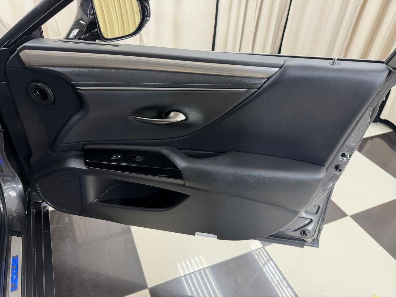 2024 Lexus ES 300h F SPORT Handling Annapolis MD