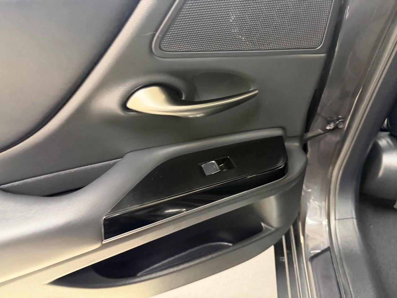 2024 Lexus ES 300h F SPORT Handling Annapolis MD