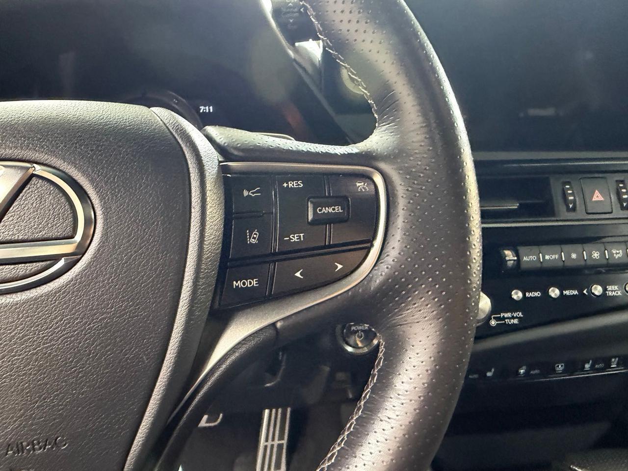 2024 Lexus ES 300h F SPORT Handling Annapolis MD
