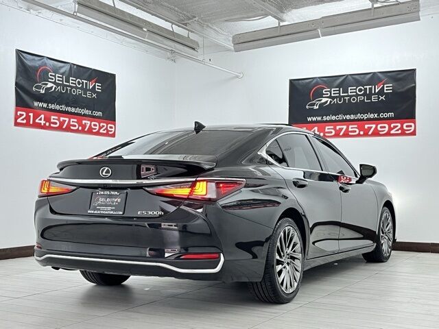 2024 Lexus ES 300h Luxury Carrollton TX