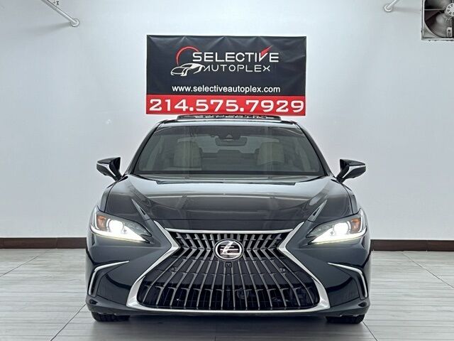 2024 Lexus ES 300h Luxury