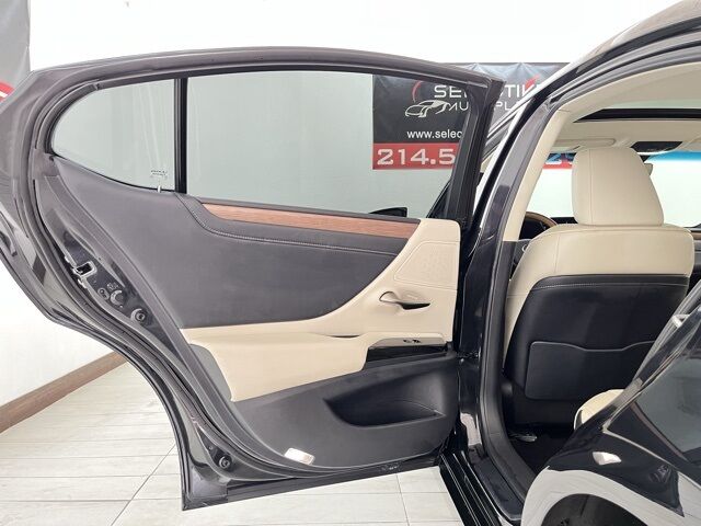 2024 Lexus ES 300h Luxury Carrollton TX