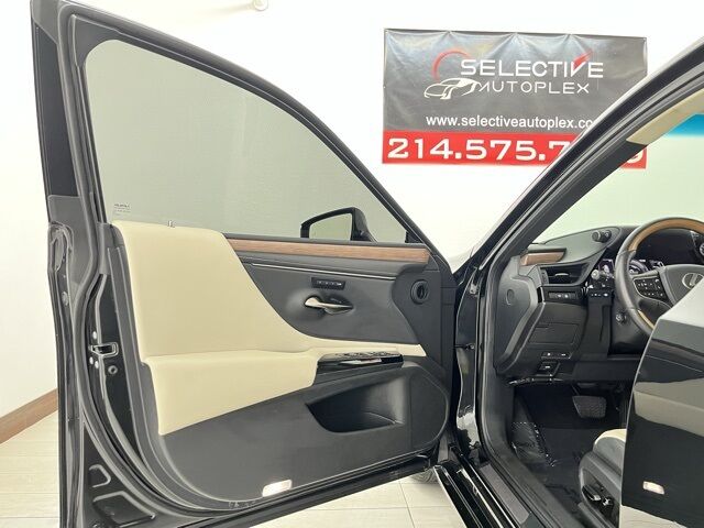2024 Lexus ES 300h Luxury Carrollton TX