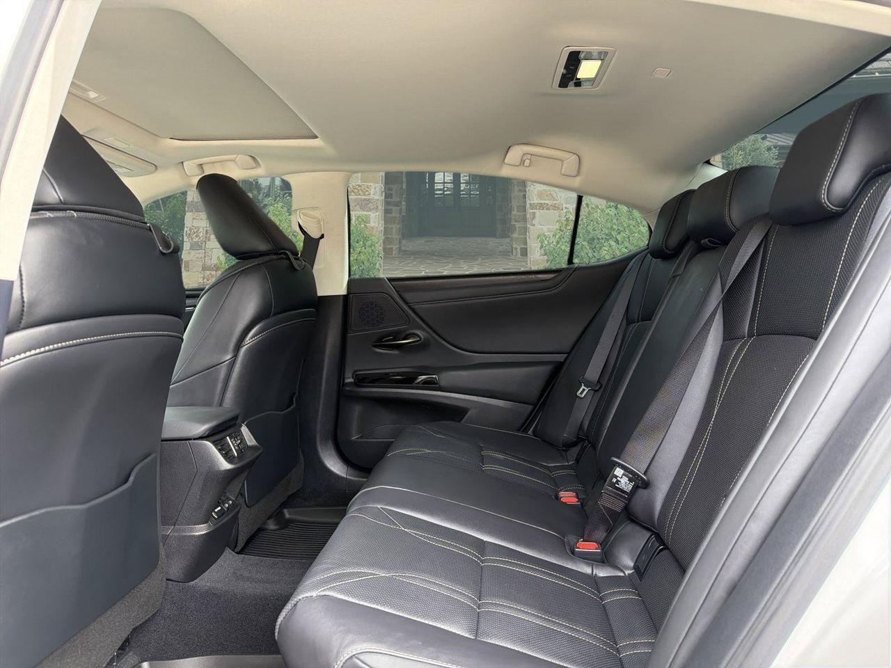 2024 Lexus ES 300h Luxury San Antonio TX
