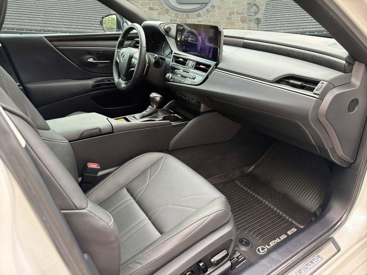 2024 Lexus ES 300h Luxury San Antonio TX