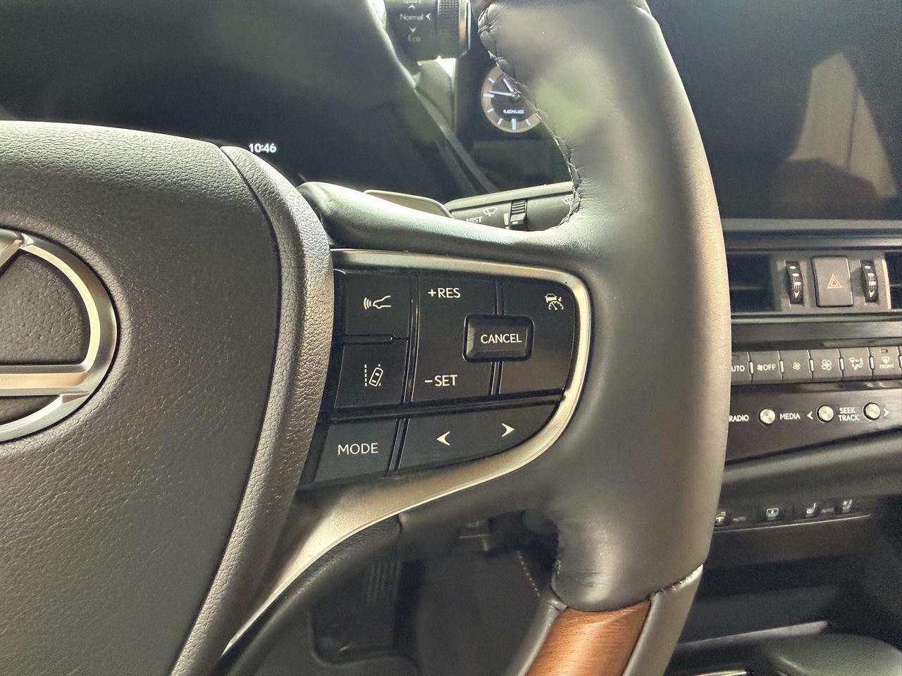 2024 Lexus ES 300h Luxury Annapolis MD