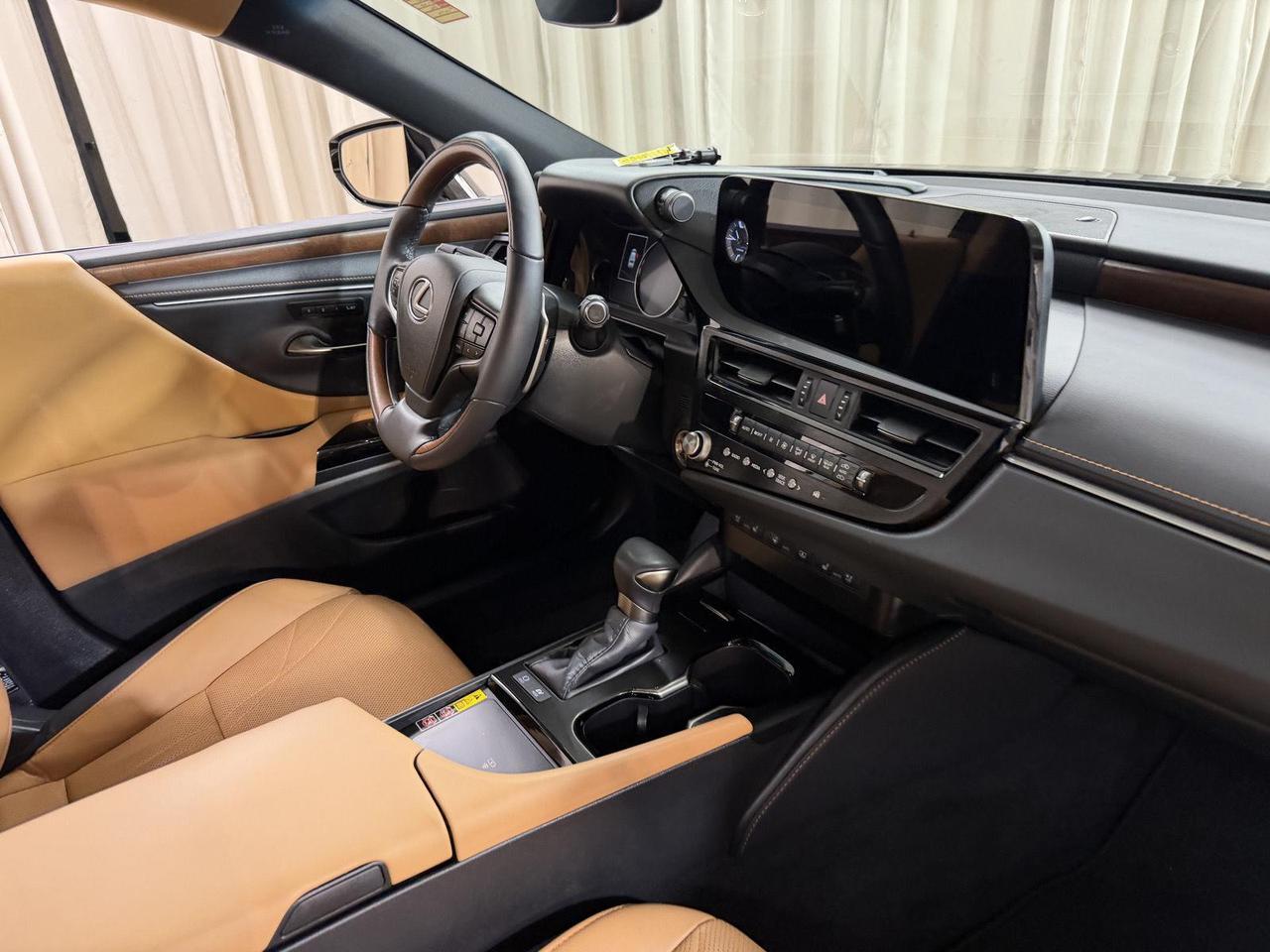 2024 Lexus ES 300h Luxury Annapolis MD