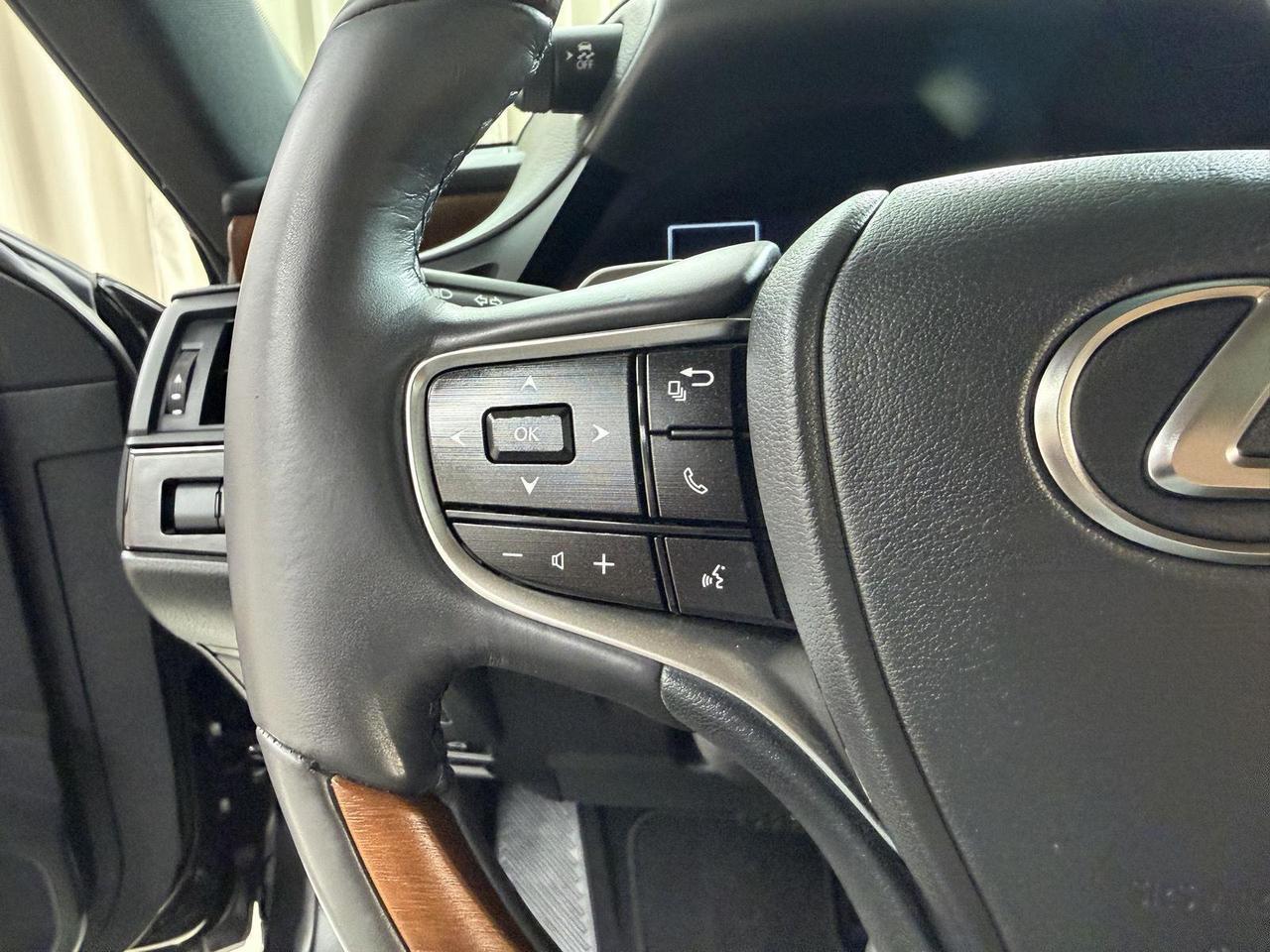 2024 Lexus ES 300h Luxury Annapolis MD
