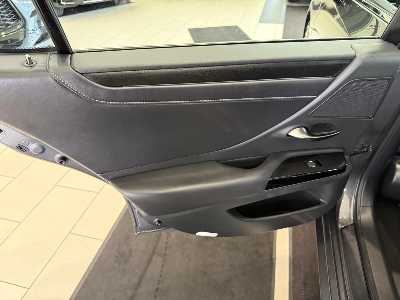 2024 Lexus ES 300h Luxury Annapolis MD