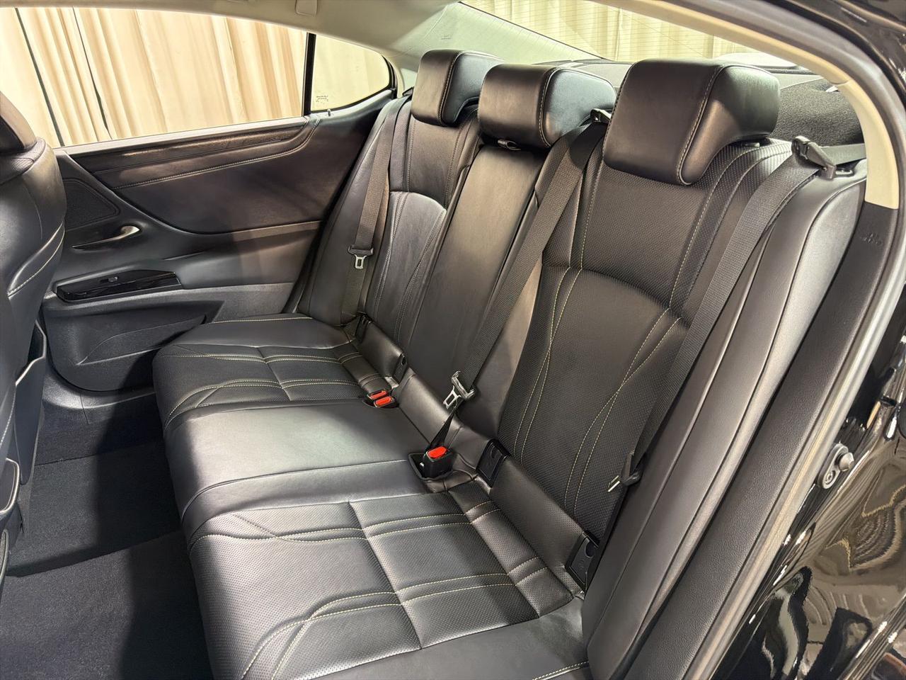 2024 Lexus ES 300h Luxury Annapolis MD