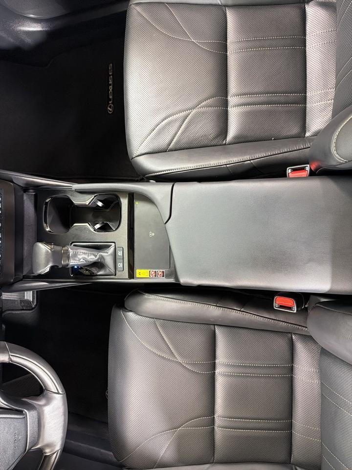 2024 Lexus ES 300h Luxury Annapolis MD