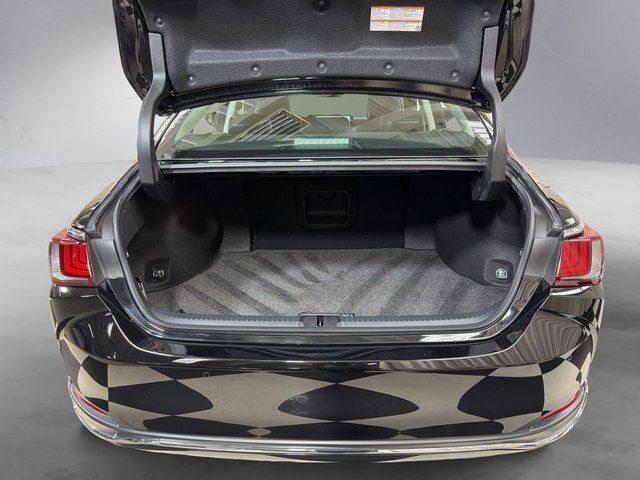 2024 Lexus ES 300h Luxury Annapolis MD