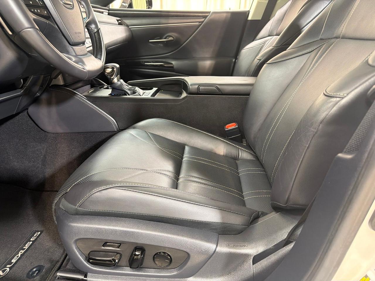 2024 Lexus ES 300h Luxury Annapolis MD