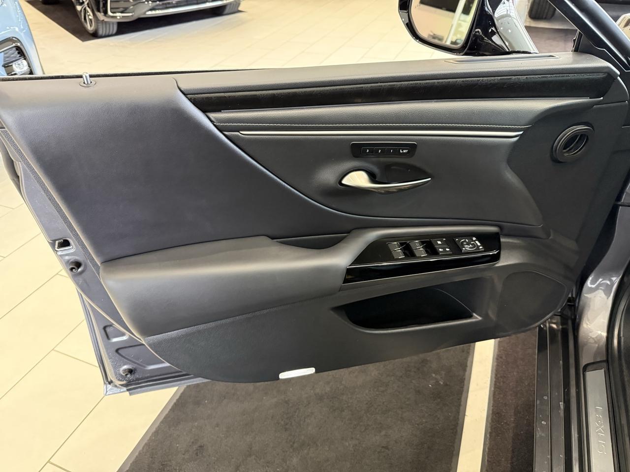 2024 Lexus ES 300h Luxury Annapolis MD