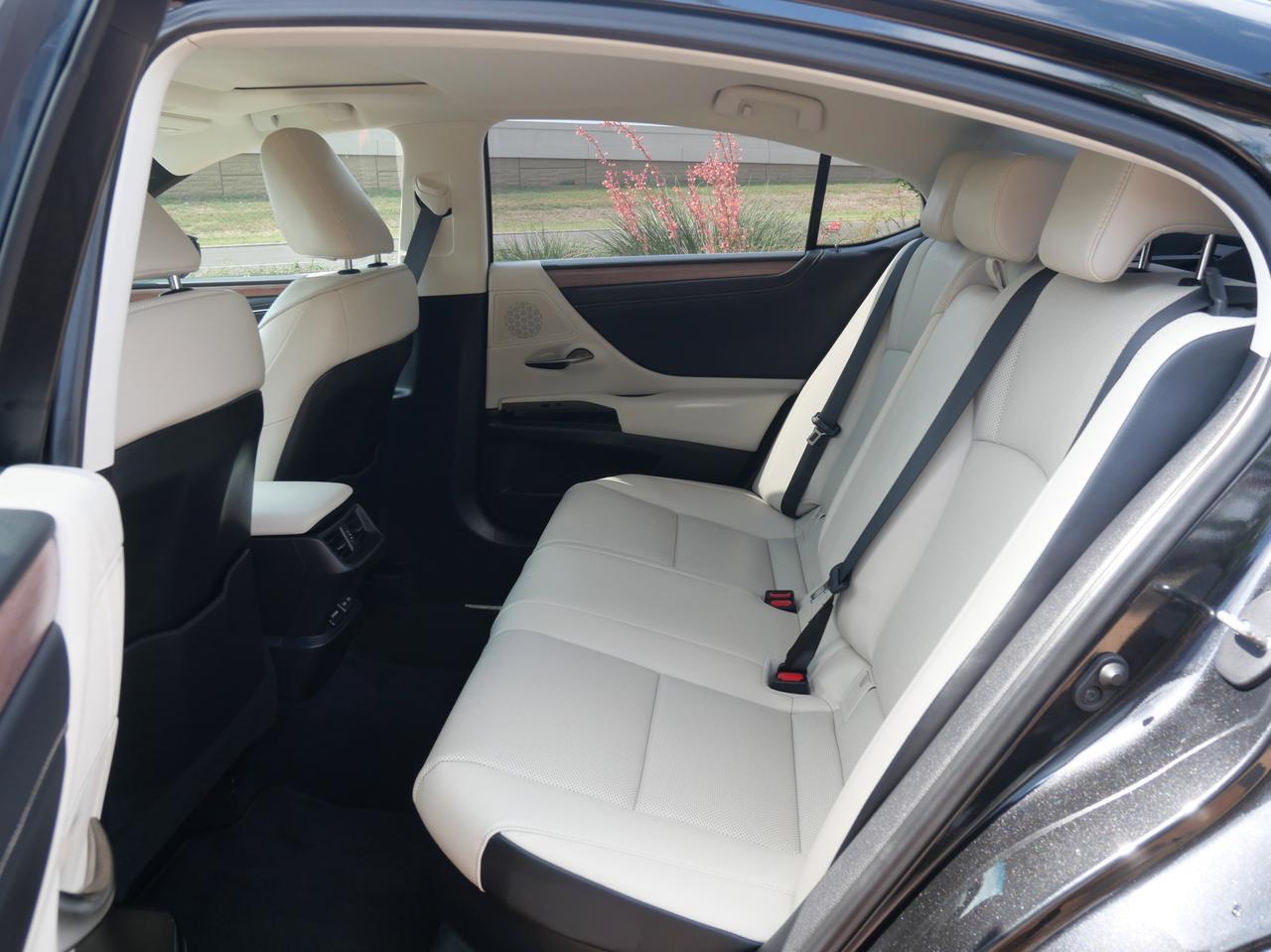 2024 Lexus ES 300h San Juan TX