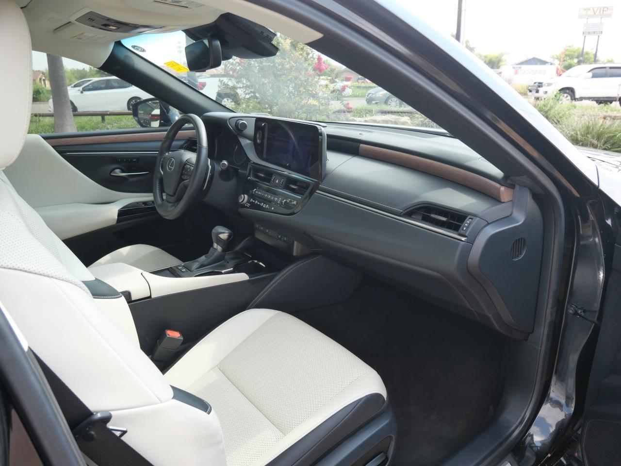 2024 Lexus ES 300h San Juan TX