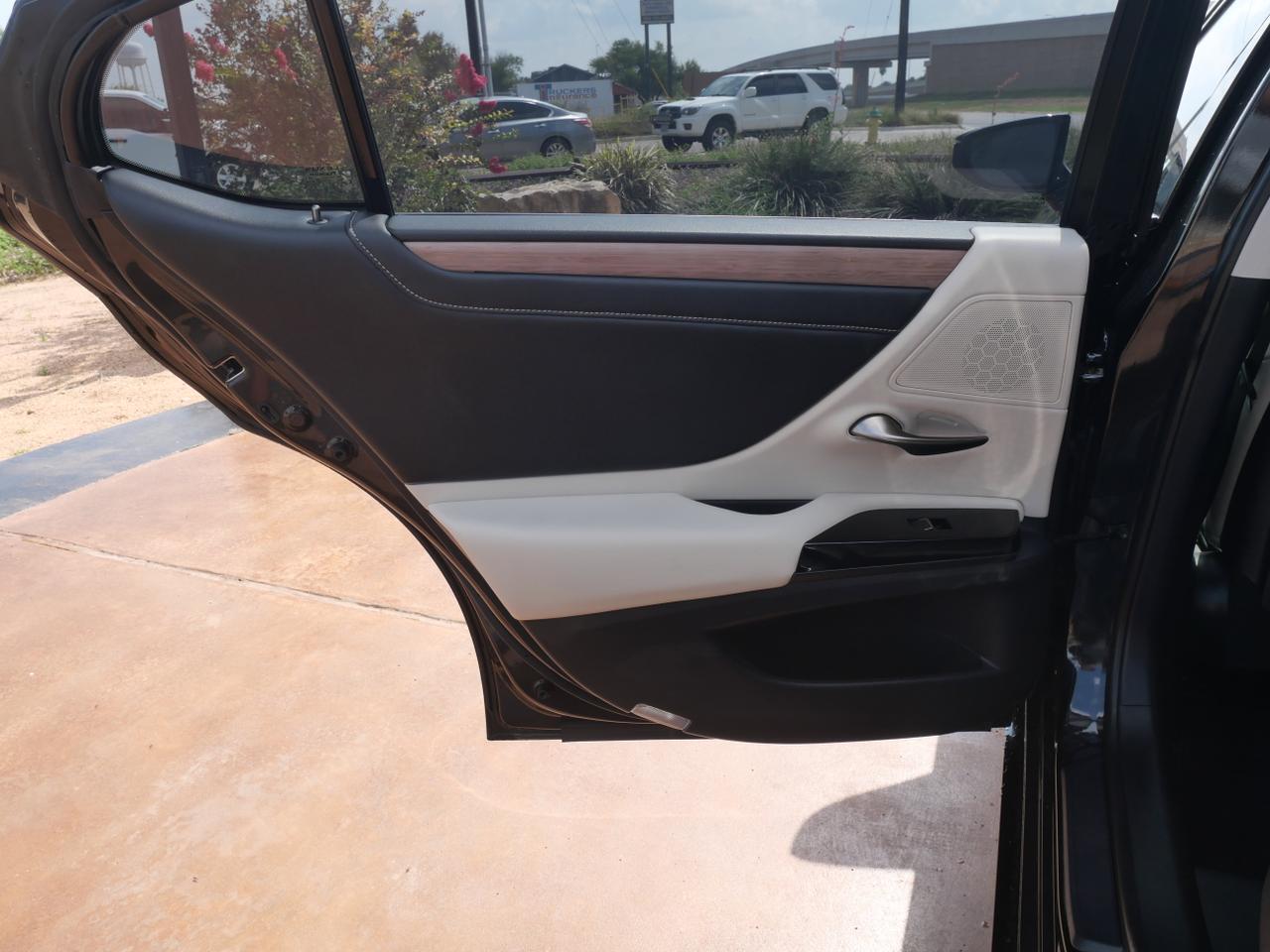 2024 Lexus ES 300h San Juan TX