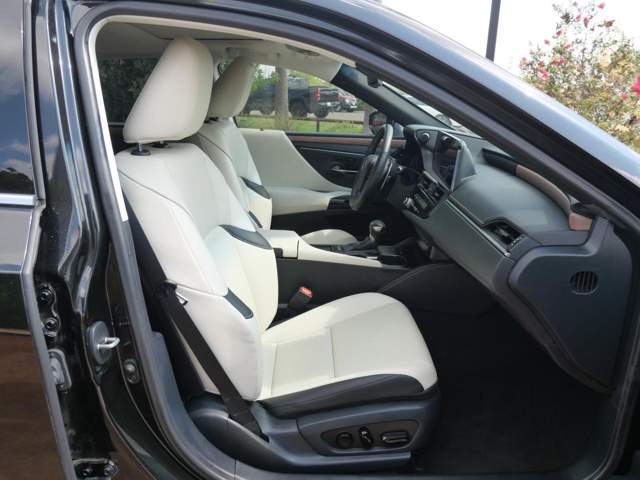 2024 Lexus ES 300h San Juan TX