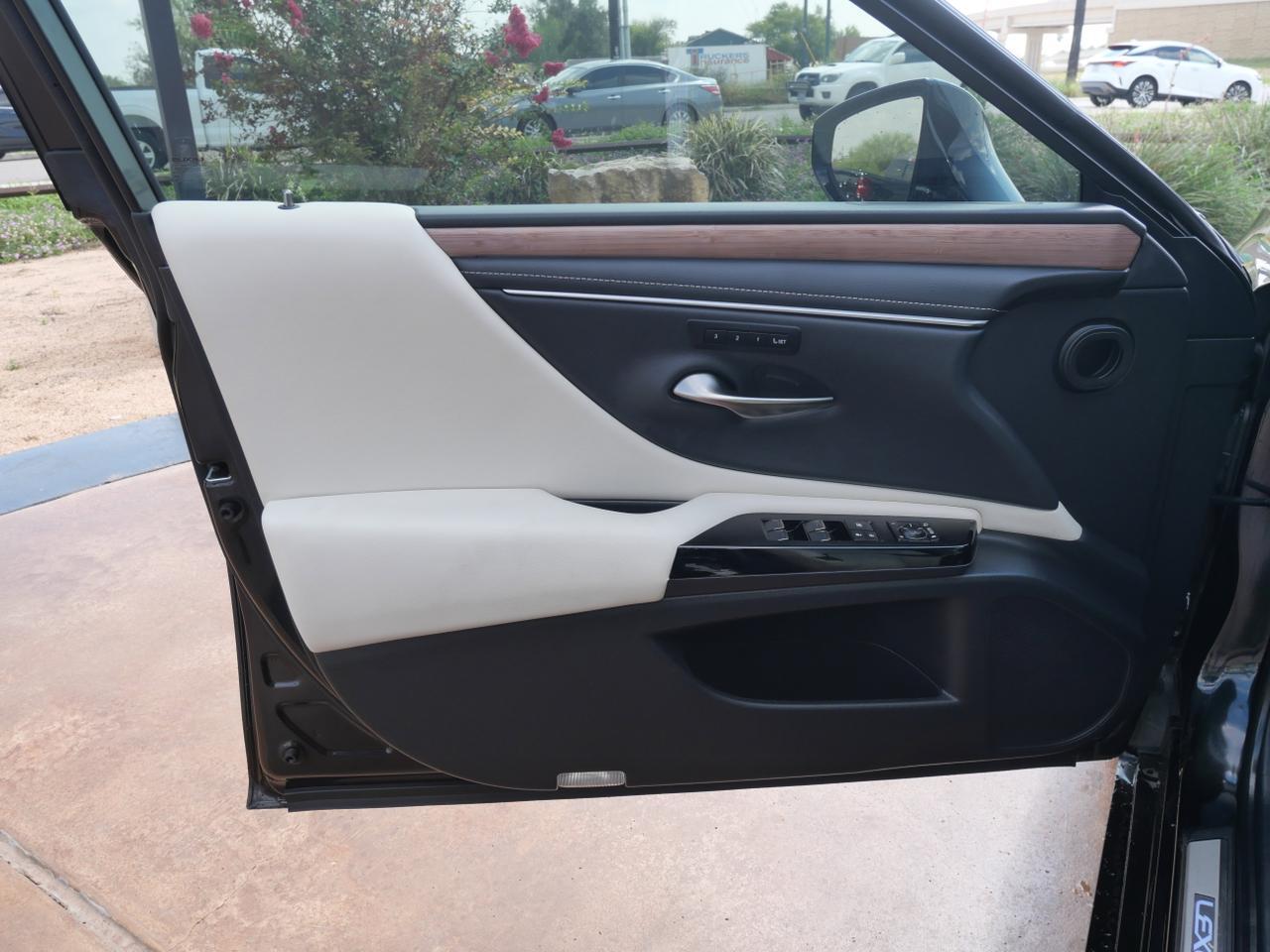 2024 Lexus ES 300h San Juan TX