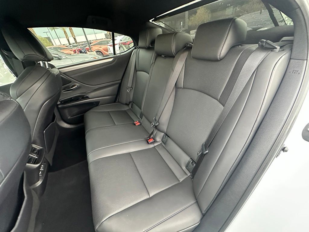 2024 Lexus ES 300h Tucson AZ