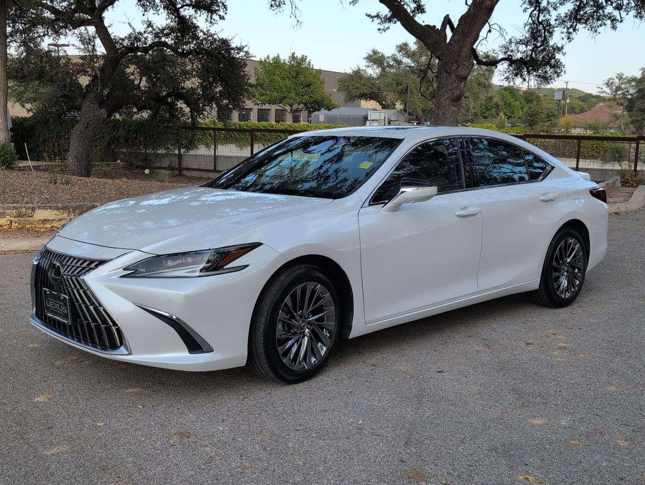 2024 Lexus ES 300h Ultra Luxury San Antonio TX