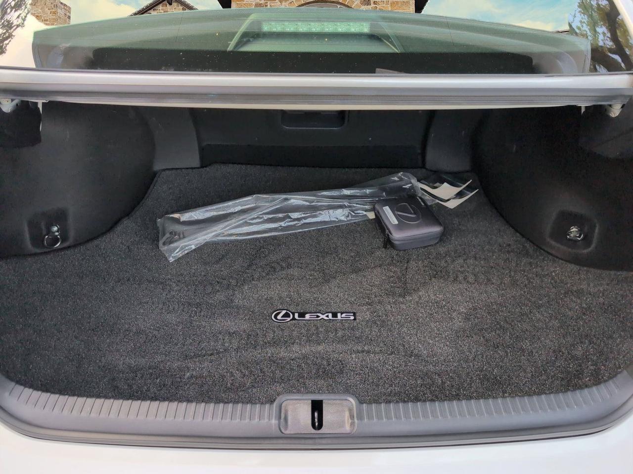 2024 Lexus ES 300h Ultra Luxury San Antonio TX