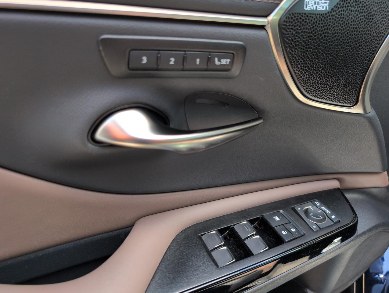 2024 Lexus ES 300h Ultra Luxury San Antonio TX