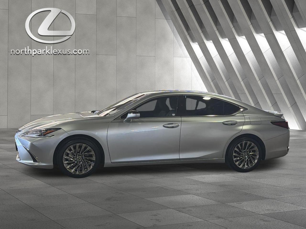 2024 Lexus ES 300h Ultra Luxury