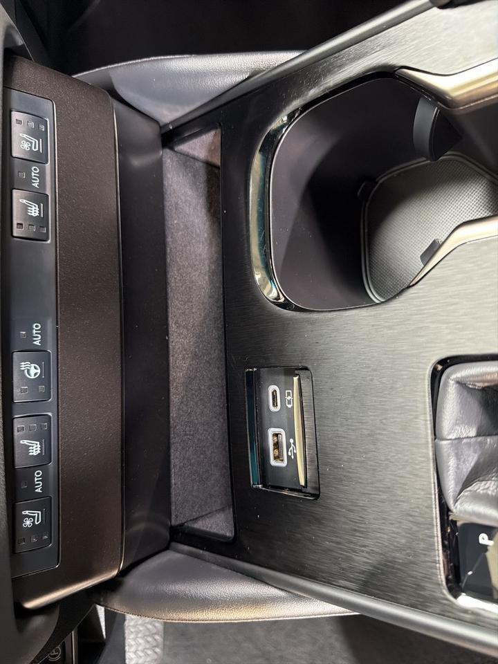 2024 Lexus ES 300h Annapolis MD