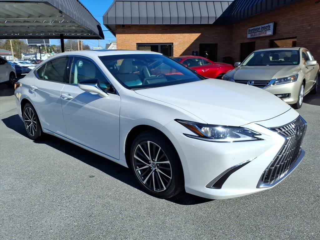 2024 Lexus ES 350 Base