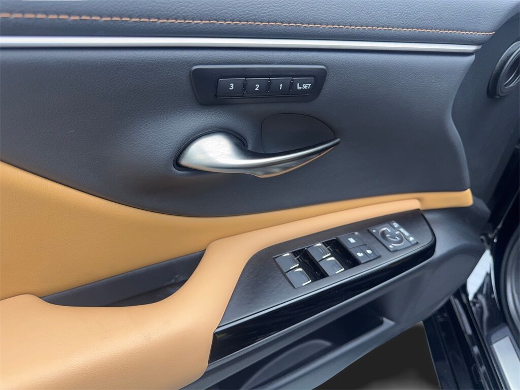 2024 Lexus ES 350 CAM,SUNROOF,CLMT STS,BLIND SPOT,18&quot; WLS Irving TX