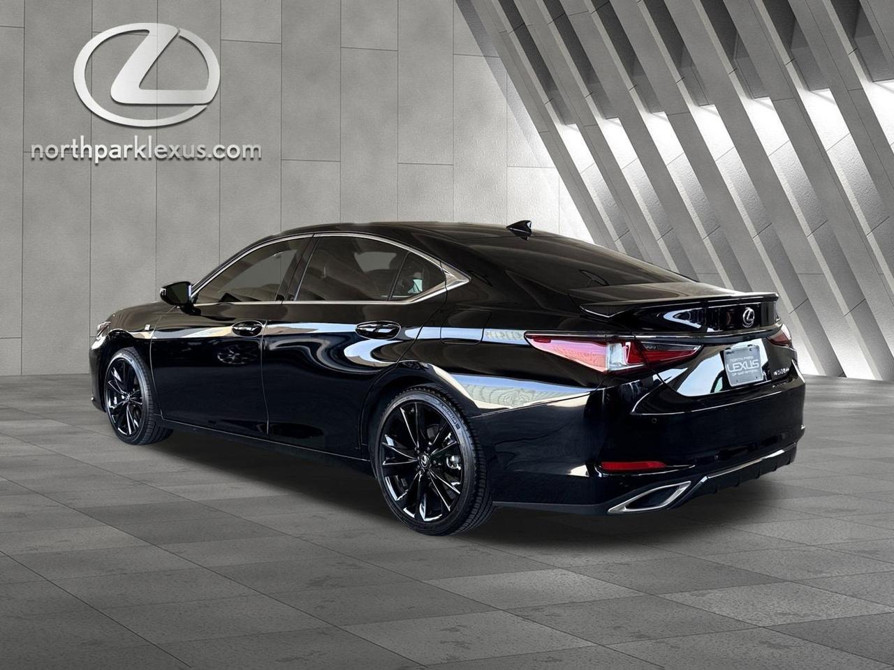 2024 Lexus ES 350 F SPORT Handling