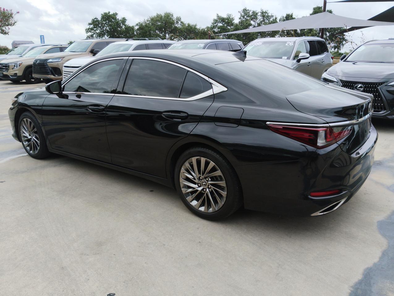 2024 Lexus ES 350 Luxury