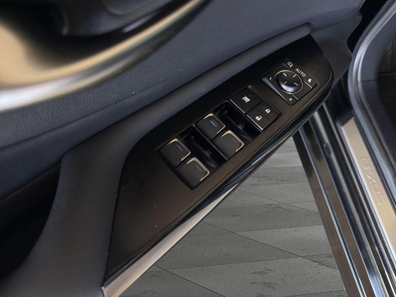 2024 Lexus ES 350 Luxury San Antonio TX