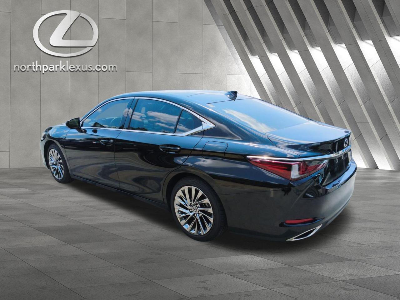 2024 Lexus ES 350 Luxury