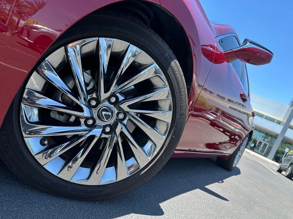 2024 Lexus ES 350 Luxury