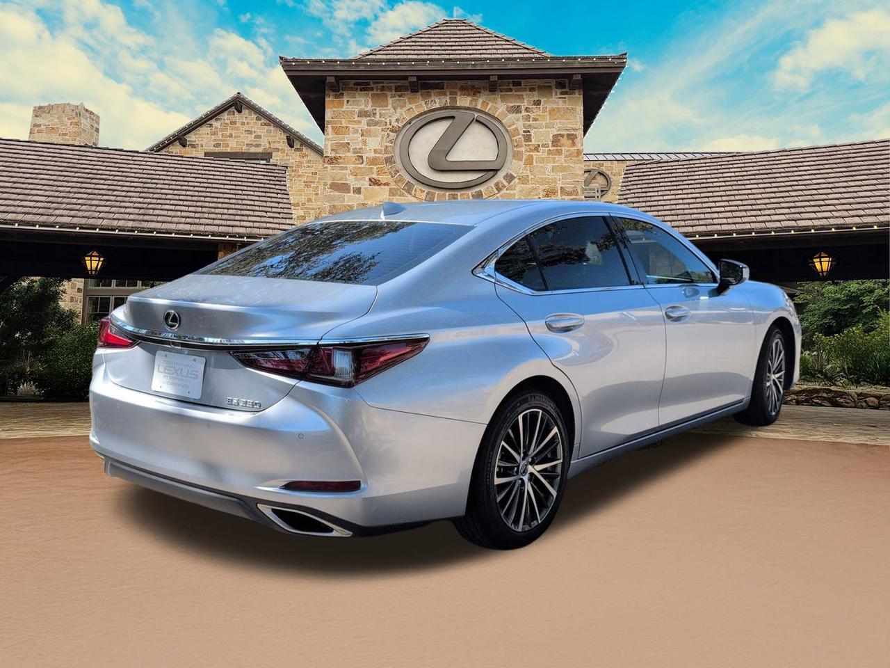 2024 Lexus ES 350