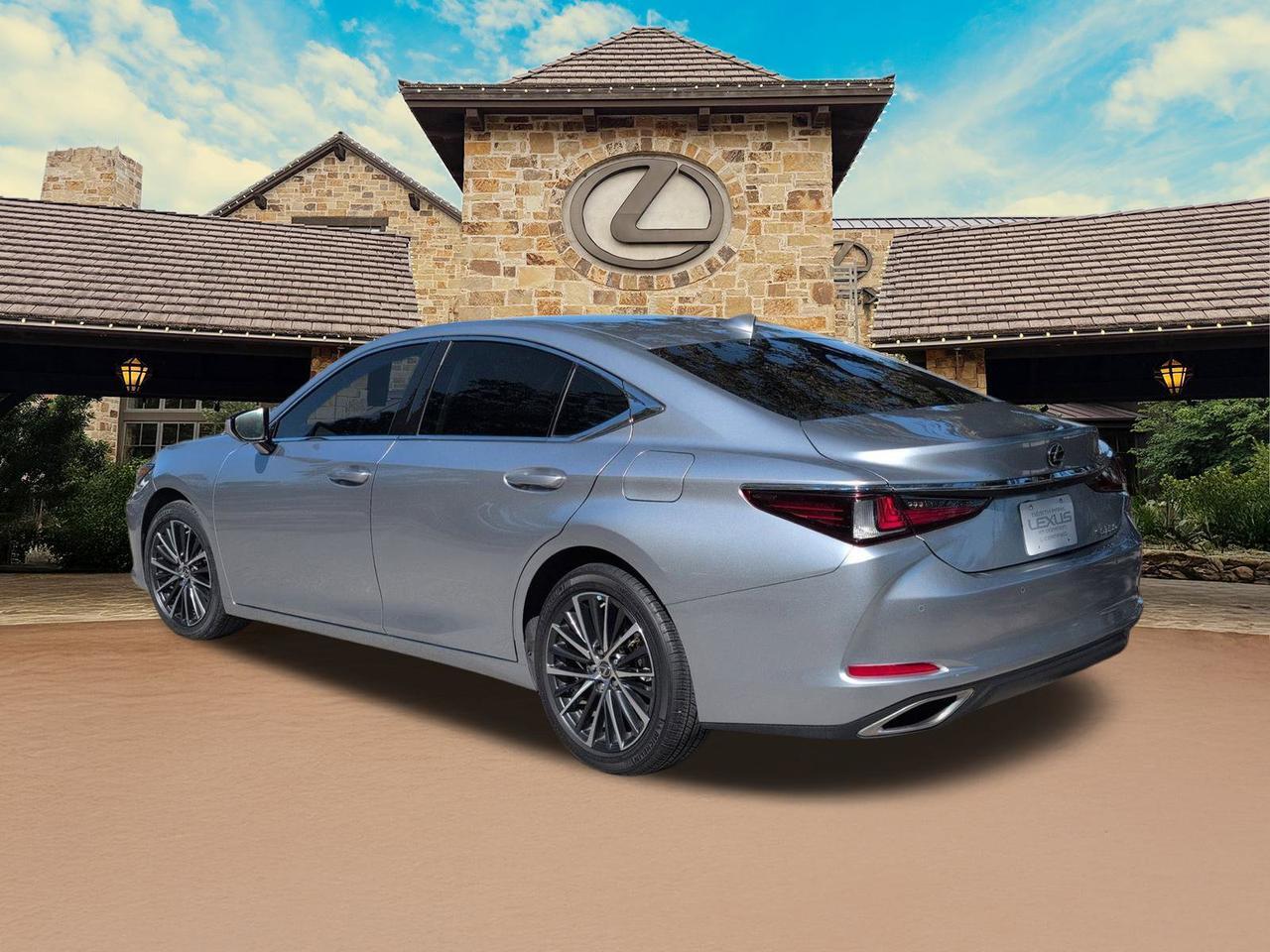 2024 Lexus ES 350