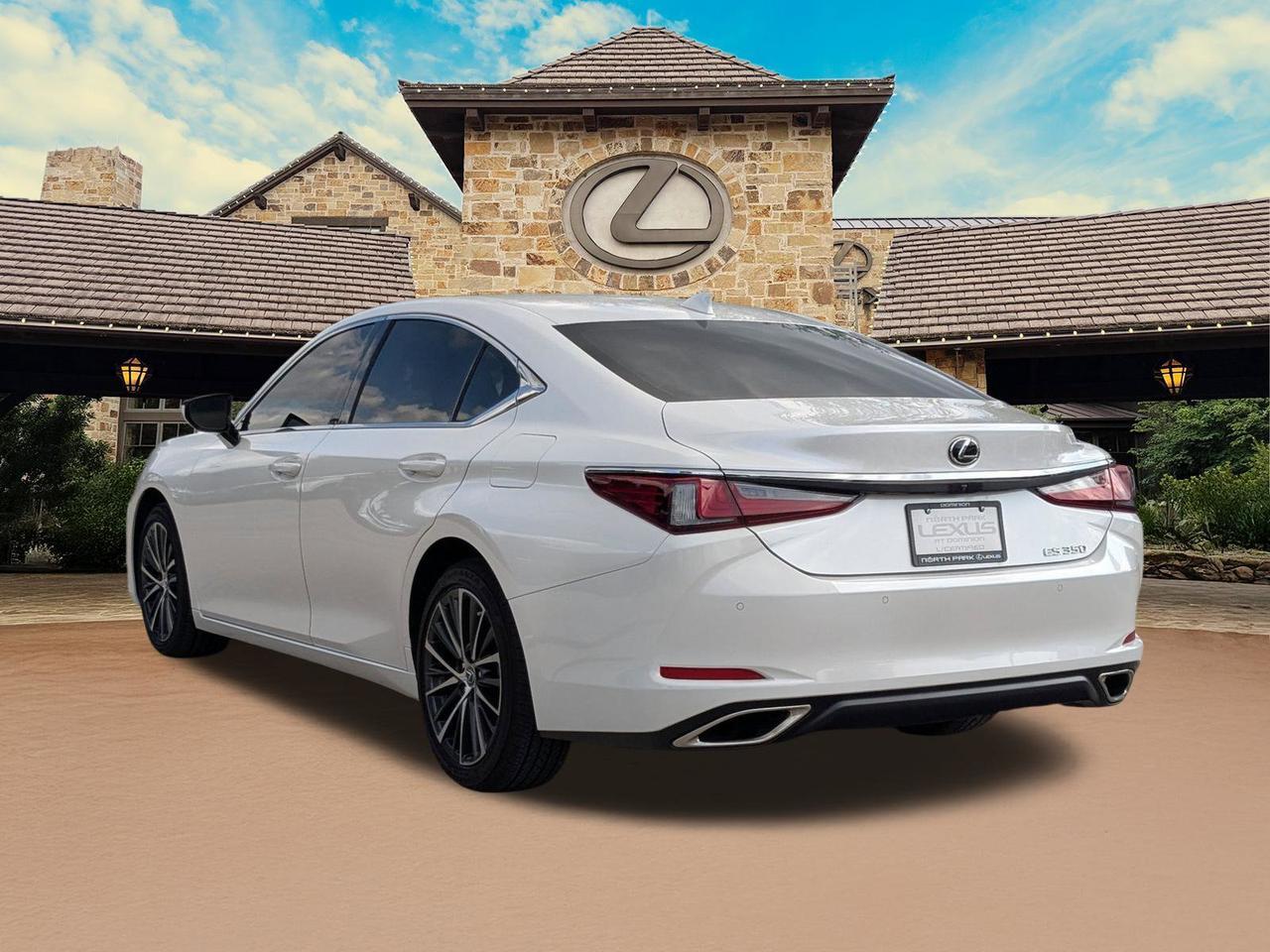 2024 Lexus ES 350